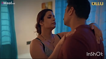 Sizzling Milf Seduces With Raw Desire