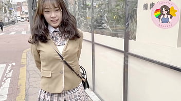 冬日校园情欲：韩式校服下的香港av女神macy Chan的激情实践