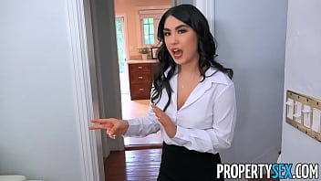 Petite Asian Real Estate Agent Gets Pounded By Her Big-dicked Client