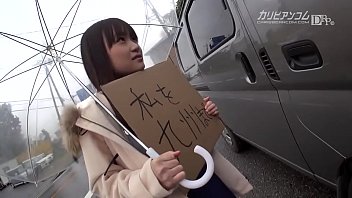 爆乳102cmヒッチハイカー、無一文で九州を目指す！路上で男を誘惑しながら旅するエロすぎる冒険