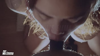 Istri Selingkuhku Yang Seksi Mengulum Batang Temanku Dengan Penuh Nafsu Dan Menelan Semua Cairan Panasnya Hingga Habis