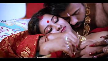 Saree-clad Sudipa’s Sultry Indian Curves Ignite A Night Of Raw, Passionate Lovemaking.