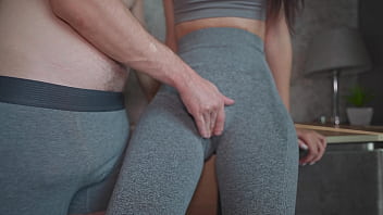 Can’t Keep My Hands Off My Sweaty Stepmom After Her Workout! Yoga Pants Tear And Deep Creampie In 4k