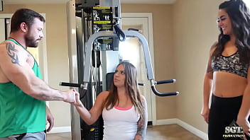 Brainless Gym Slut