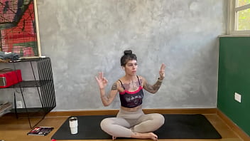 Sweat It Out With Nikatsu’s Sensual Yoga Cleanse