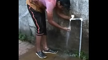 Sneaky Peek At A Busty Kerala Teen Babe’s Naughty Bath Time