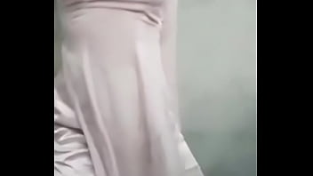 Hot Guy Meets Gorgeous Girl In Sexy Vietnamese Ao Dai