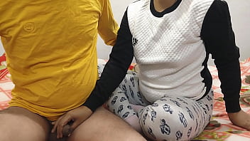 Naughty Teen Girlfriend’s Hot Homemade Fuck Session