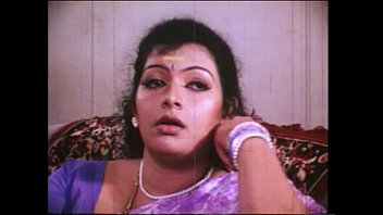 Mallu Babe’s Wet Pussy 2