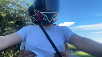 Picked Up A Didi Passenger Braless And He Couldn’t Keep His Eyes Off My Huge Tits