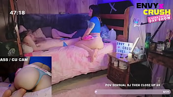 Live Cam Stud Blows His Load Too Fast