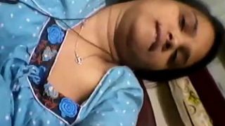 Desi Banker’s Nude Selfie Scandal: Triple The Trouble