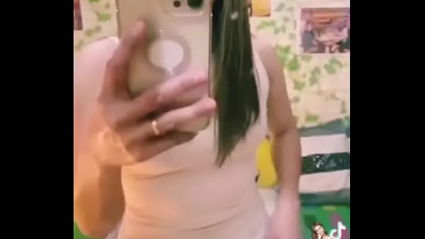 Filipina Hottie Shai May Gets Wild And Wet