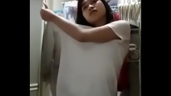 Lonely Pinay Pussy Craving Cock