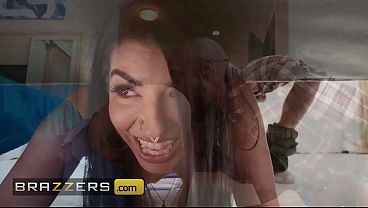 Jasmine Sherni Heats Up A Wild Threesome With Violet Myers And Dwayne