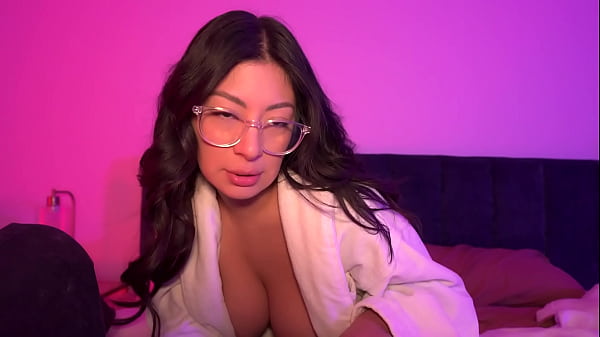 Lonely Dude Gets His Sorrows Soaked By A Curvy Latina’s Dripping Pussy—cami Strella