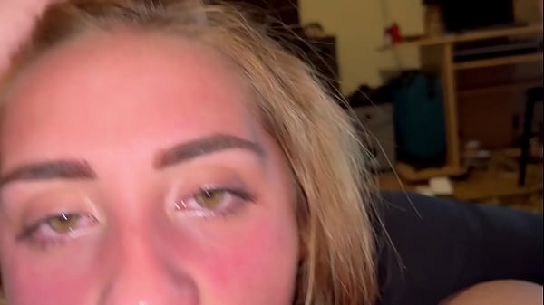 Messy, Gagging Deep Throat And Throat-filling Finish
