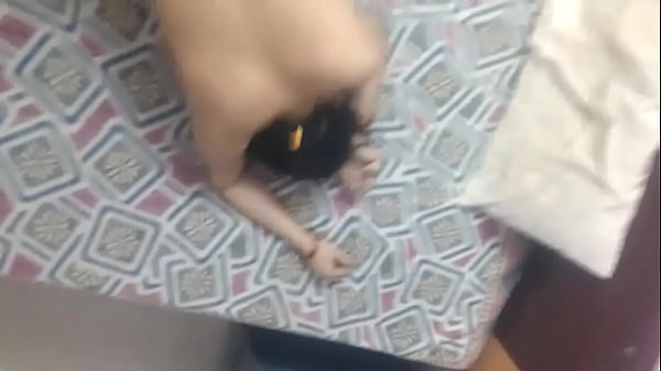 Mumbai’s Curvy Desi Bhabhi Gets Ravaged By A Local Bull Part 1