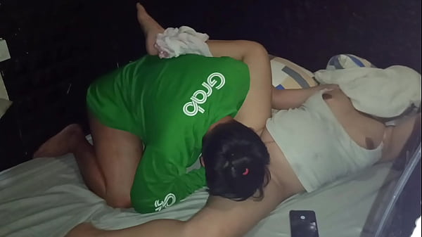 Plump Pinay Preggo Pounds Pussy In Hotel Room Part 5