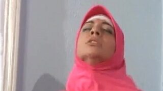 Hijabi’s Secret Desires Unleashed: From Pious To Provocative