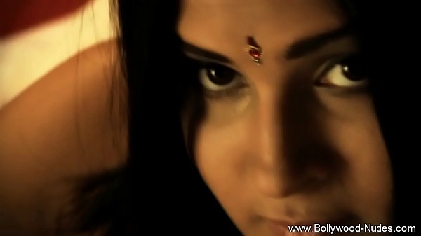 Busty Bollywood Babe: My Desi Darling