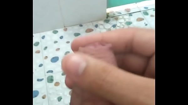 Young Vietnamese 2k Guy Seeks Dominant Older Woman For Bdsm And Romance
