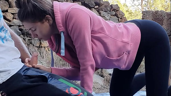 Wild Outdoor Fuck With A Risky 18-year-old Brunette