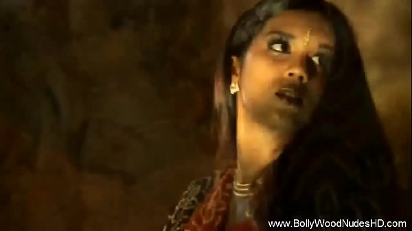 Sizzling Bollywood Moves That’ll Make You Beg For More