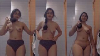 Watch A Naked Indian Girl Strip Down And Record A Sexy Mms For You.