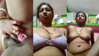Watch This Desi Aunty’s Leaked Mms – She Flashes Her Big Tits And Spreads Her Wet Pink Pussy Wide Open.