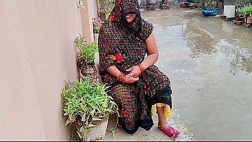 Bhabhi Got Fucked In The Garden.
