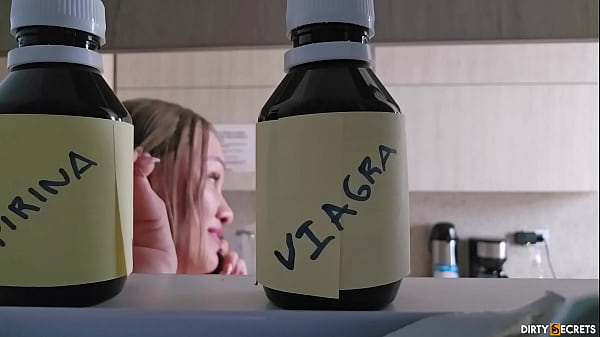 My Stepmom Accidentally Fed Me Viagra And We Ended Up Pounding Each Other Senseless.
