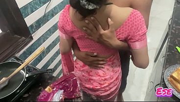 Desi Bhabhi Gets Fucked Hard In The Kitchen While She’s Making Dinner